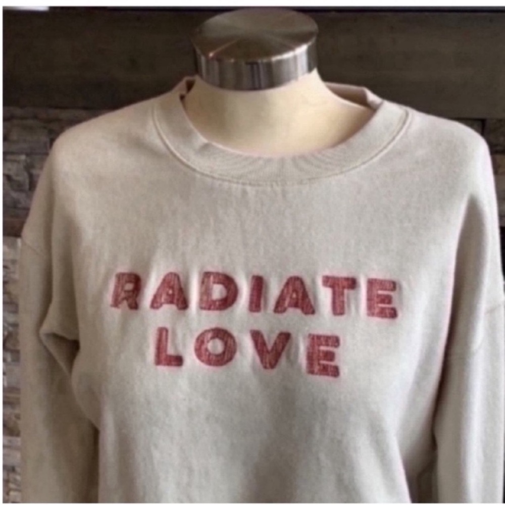 Universal Thread Cream Sweatshirt with Red Text - Picture 4 of 11